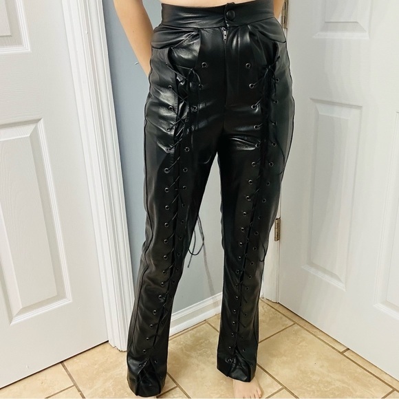Matériel Pants Faux Leather Lace Up Slouchy Sexy Black High Rise 6 Small - Picture 2 of 9